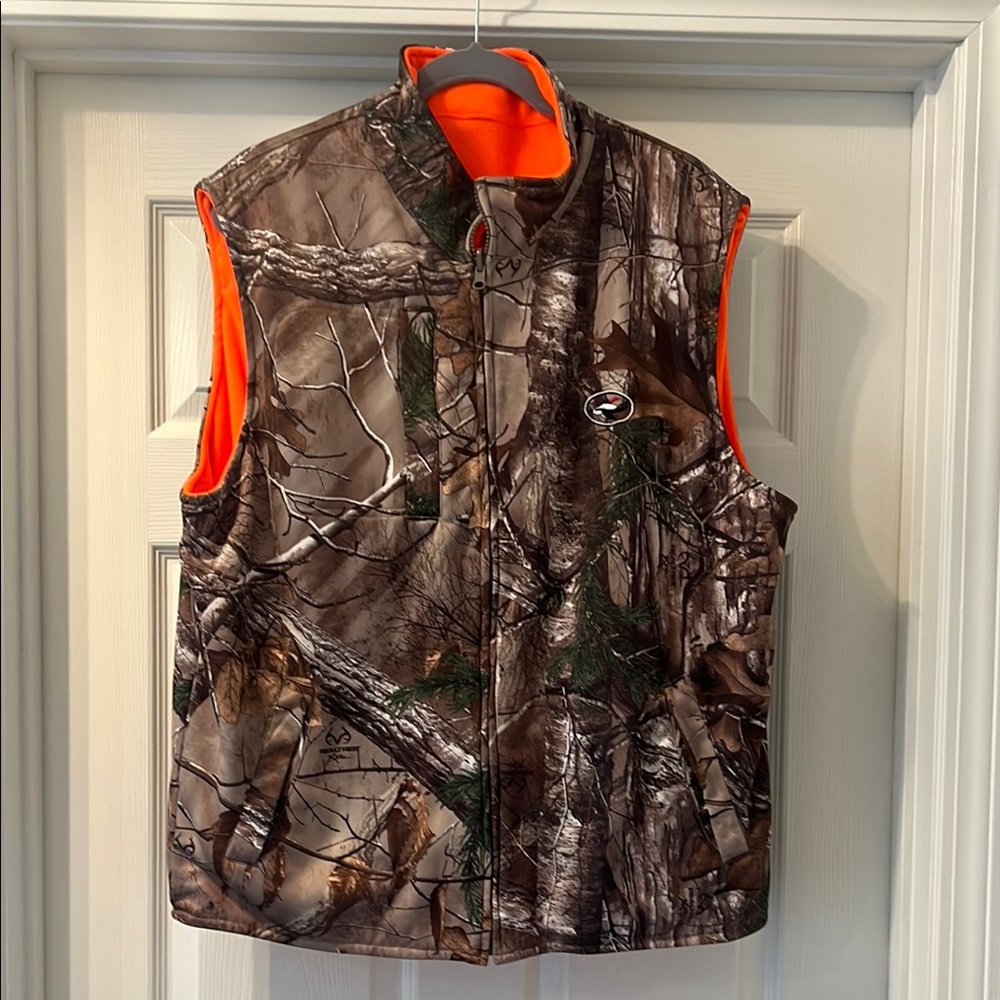 Realtree Camo Vest with Fleece Orange Lining